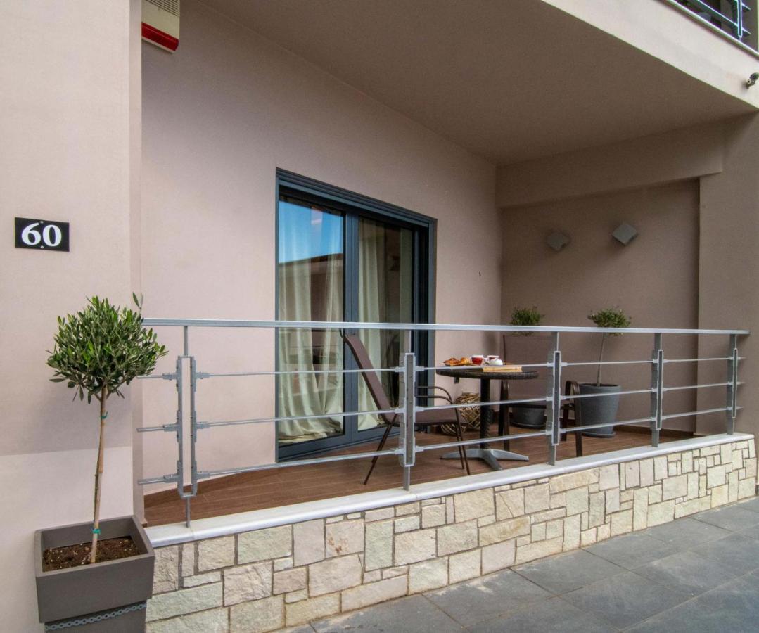Optasia Luxury House Argos Bagian luar foto