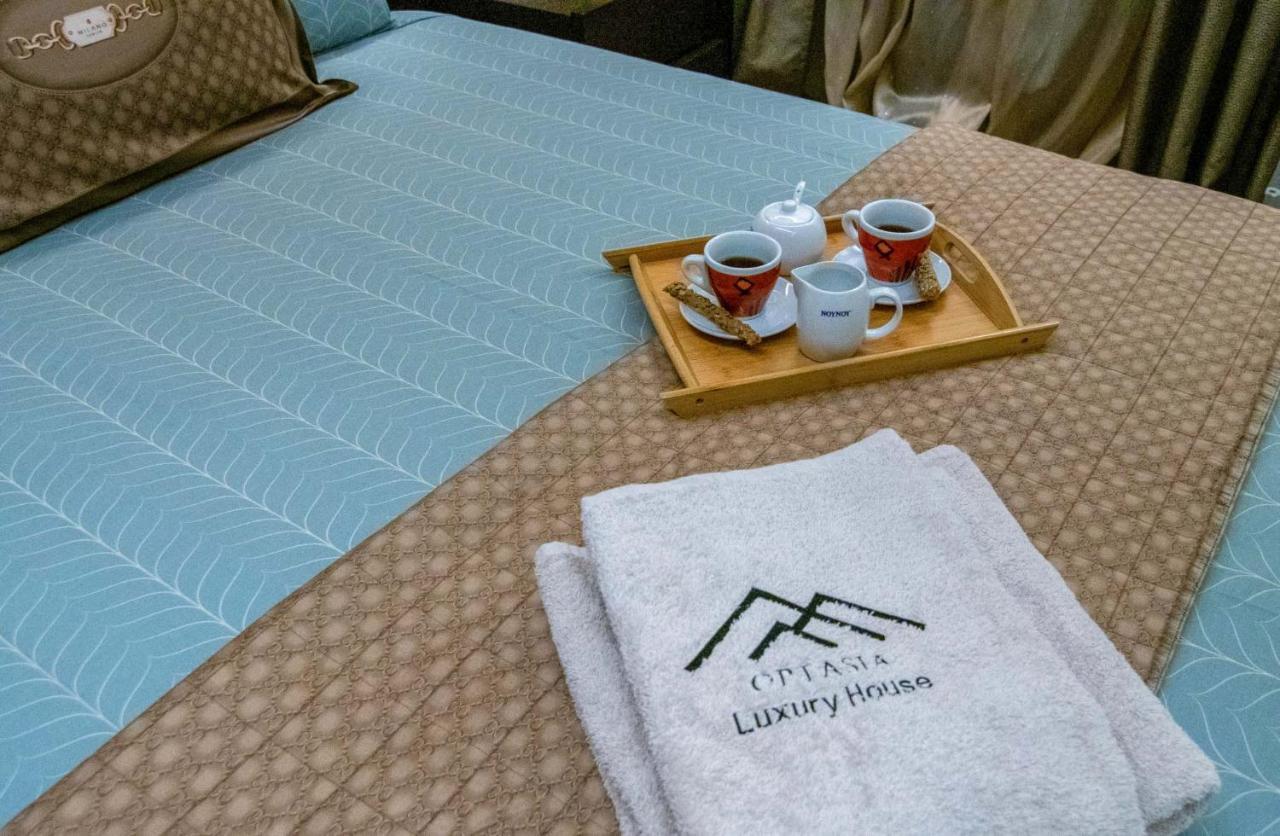 Optasia Luxury House Argos Bagian luar foto